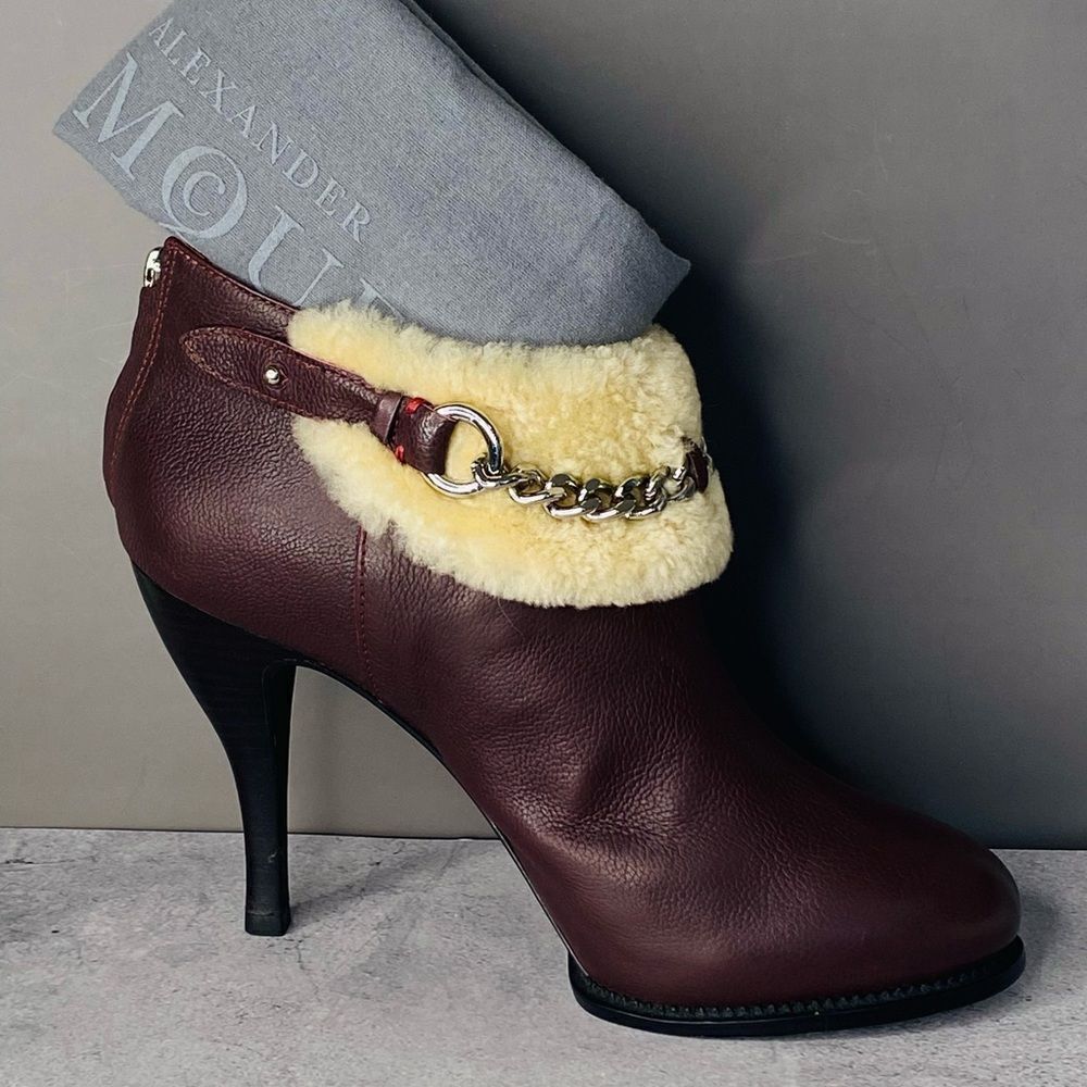 🛍️ Alexander McQueen Authentic Leather Shearling Trim Ankle Boots w/ Box